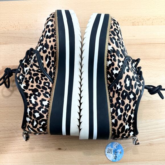 Gianni Bini Stay Groovy Platform Sneakers Dyed Calf Hair Leopard Animal 5.5 - Picture 4 of 8